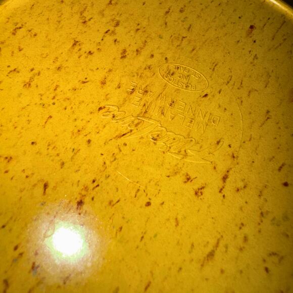 Vintage Texas Ware Melamine Speckled Salad Bowl Mustard Yellow MCM Kitchen - Picture 9 of 10